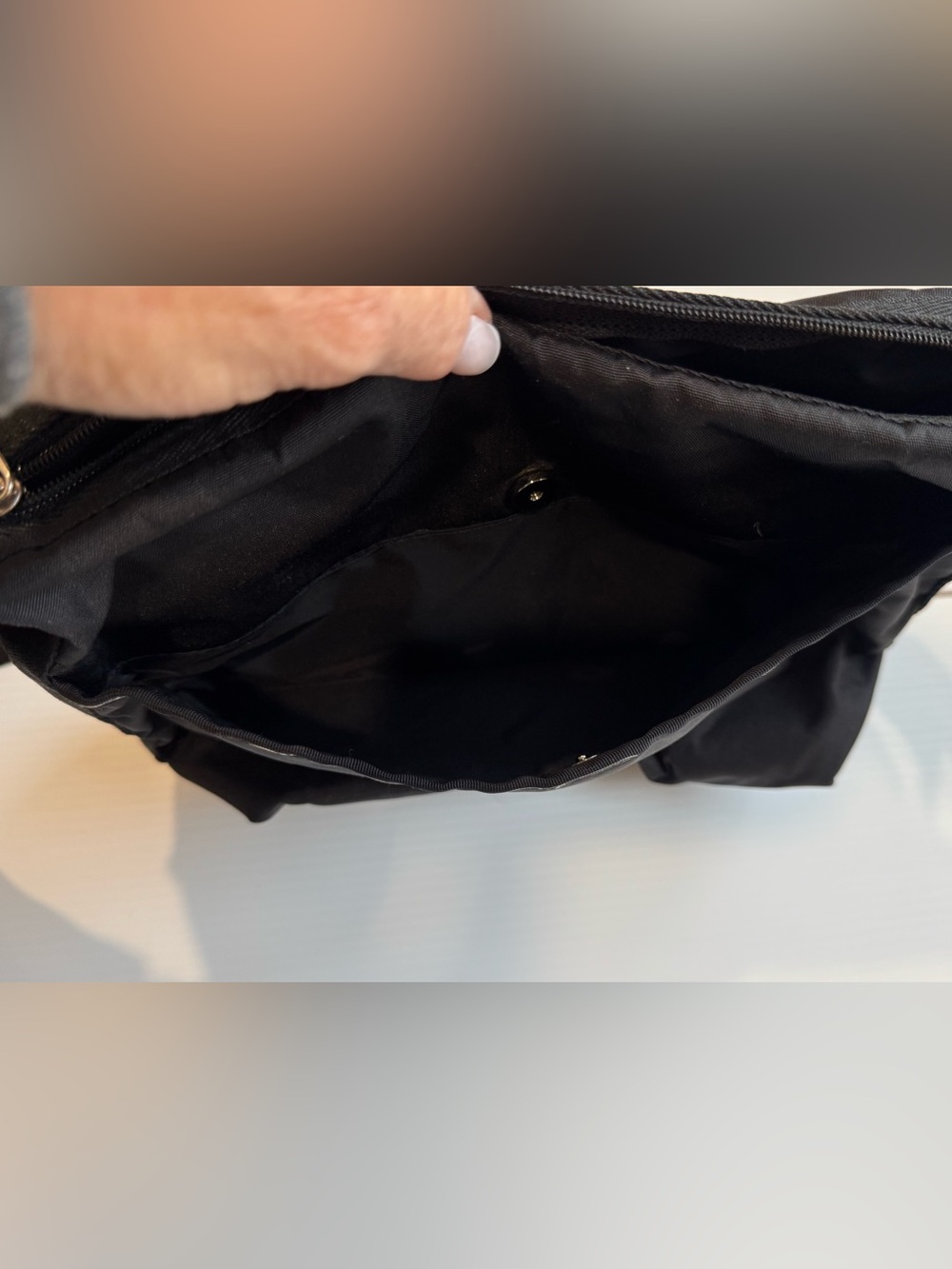 LeSportsac Rip Stop  Black Crossbody Shoulder Bag - Picture 8 of 14